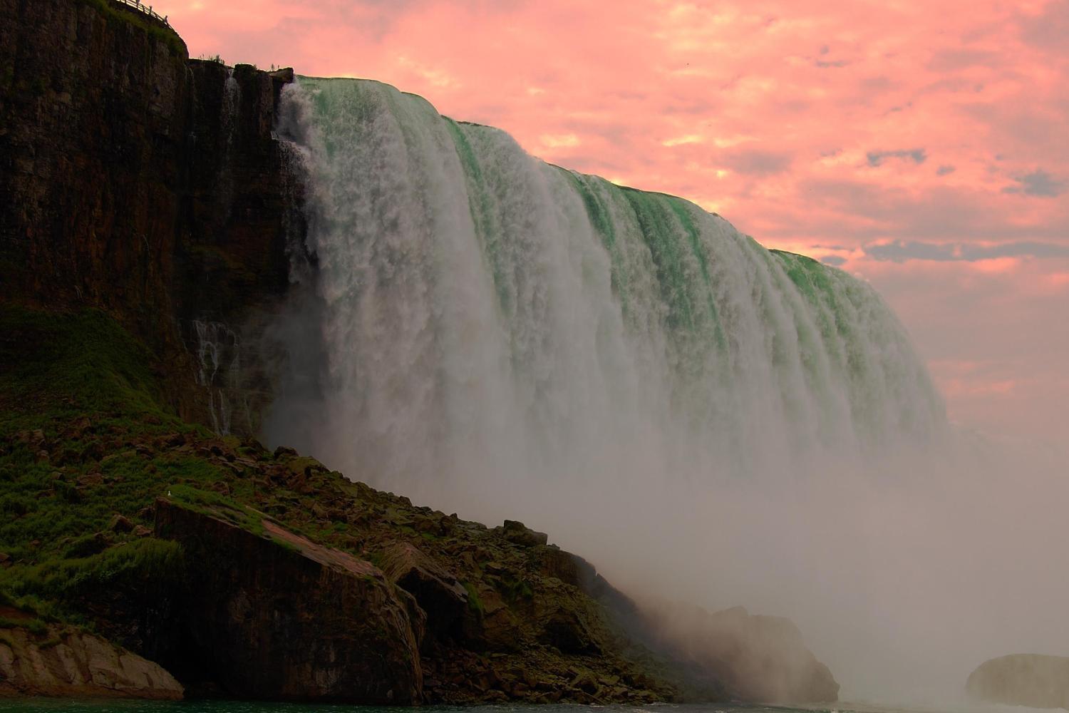 Panoramic view of American Falls, Bridal Veil Falls, and Horseshoe Falls from the scenic Niagara Parkway