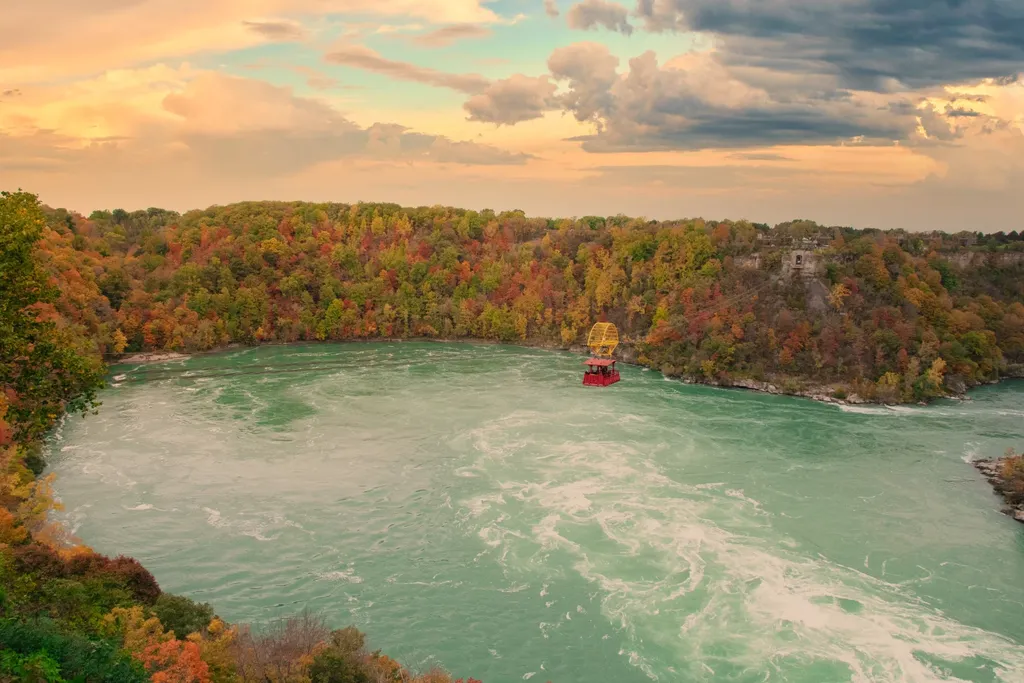 Whirlpool Aero Car gliding over the Niagara Whirlpool in autumn